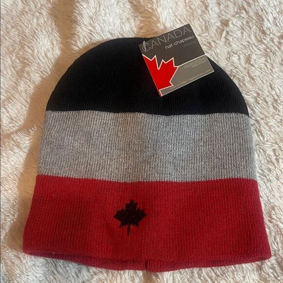 Other - Canada Knit Beanie Hat